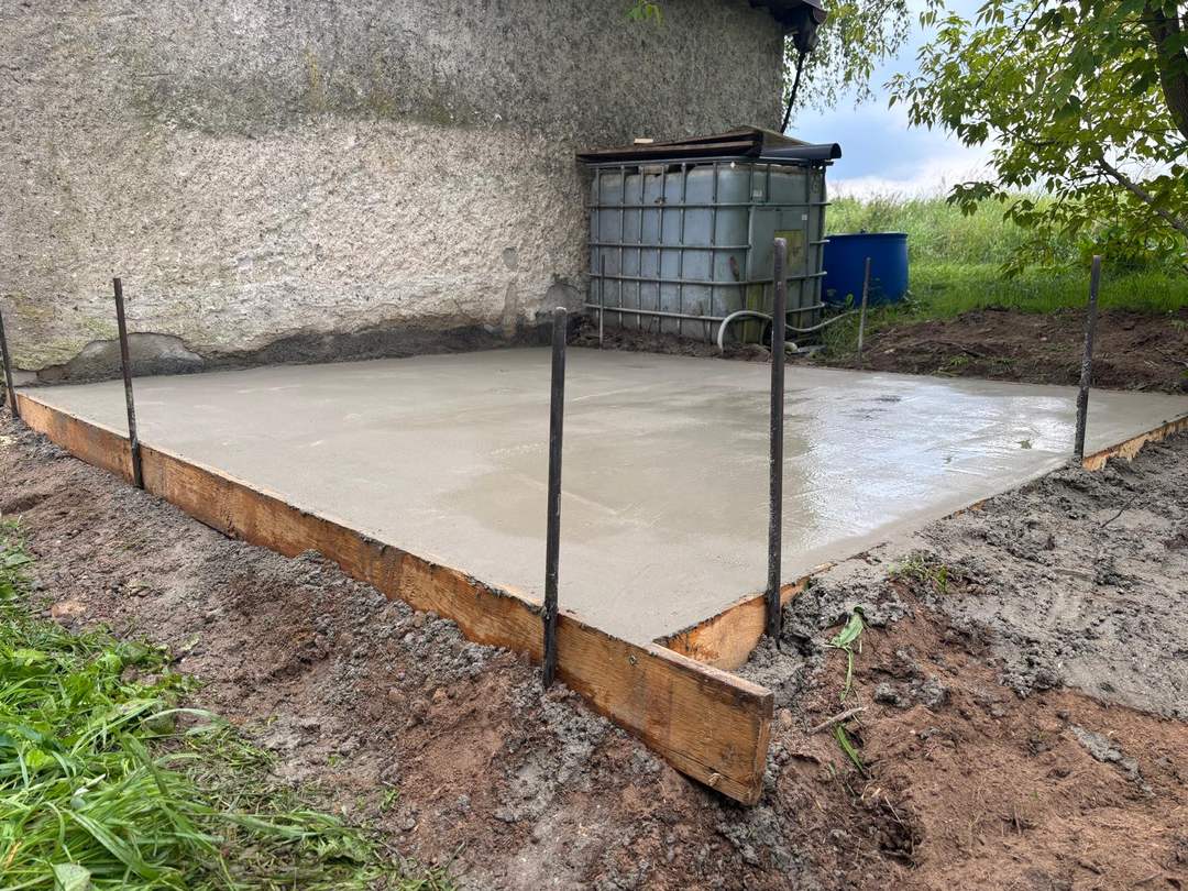 Bewehrungsmatte eingelegt vor dem Betonieren